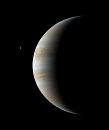 Юпитер и его спутник. Посмотреть в полном объеме